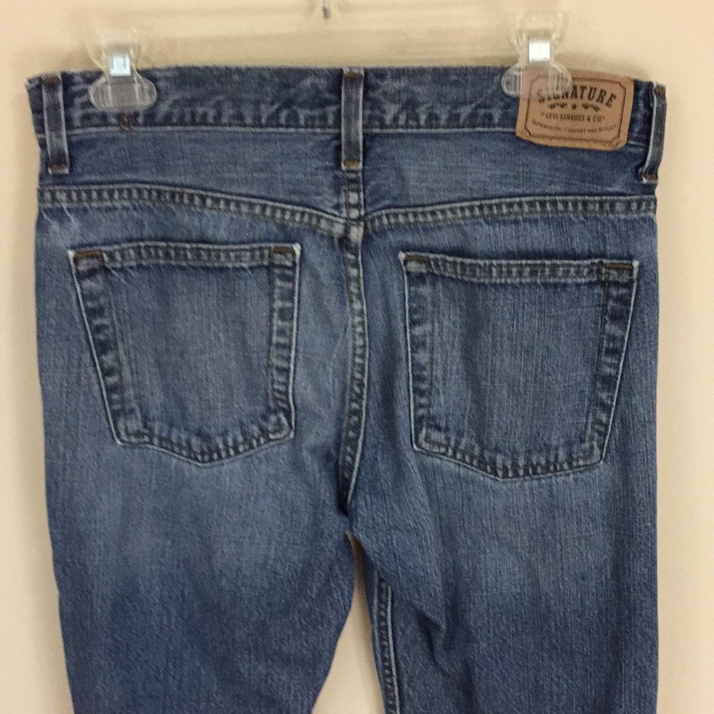 Signature by Levi’s Bootcut Jeans Size 31x27